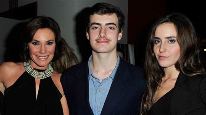 'RHONY' Star Countess LuAnn de Lesseps' Son Noel Owns His Own Skateboard Company! – Hollywood Life