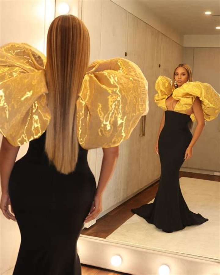 18 Stars Set To Rule The 2020 Awards Season: Jennifer Lopez & More