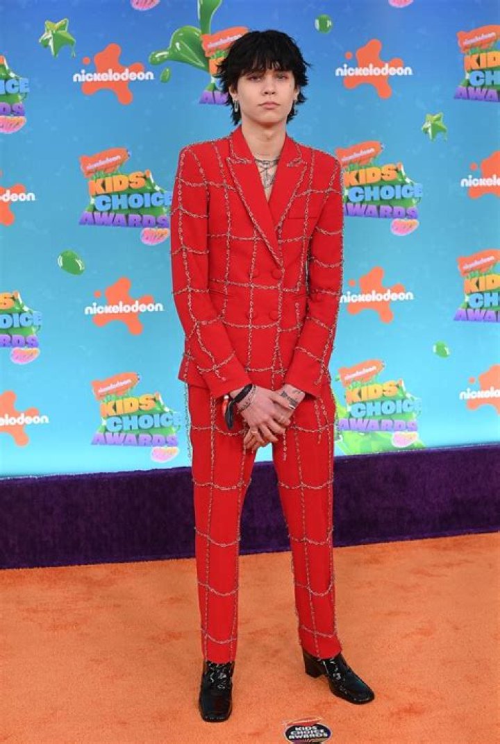 2023 Kids Choice Awards – Hollywood Life
