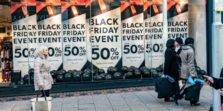 30% Off for Black Friday – Hollywood Life
