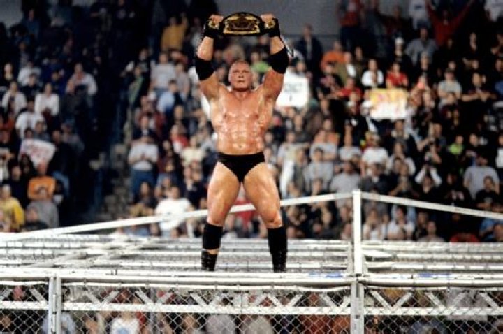 5 Fun Facts About The Biggest Night In WWE’s History – Hollywood Life