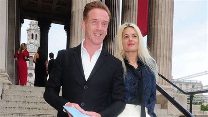 5 Things To Know About Damian Lewis’ New Girlfriend – Hollywood Life