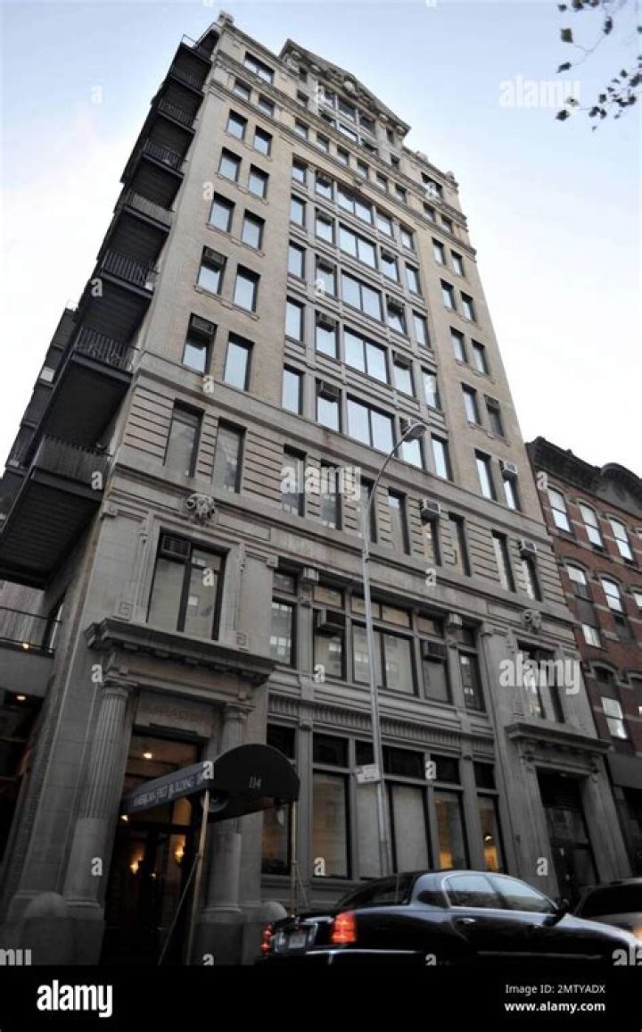 A-Rod Leaves Katie Holmes’ Apartment Building After Ex J.Lo’s Reunion With Ben Affleck