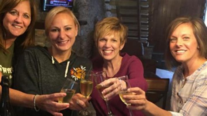 Abby Lee Miller’s Goodbye Party — Friends Toast To Her Prison Sentence – Hollywood Life