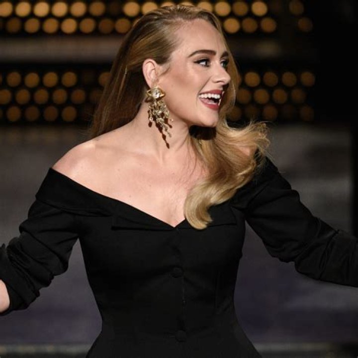 Adele Proves Two Of Her Is Better Than One In Visually Stunning Video Of ‘Oh My God’