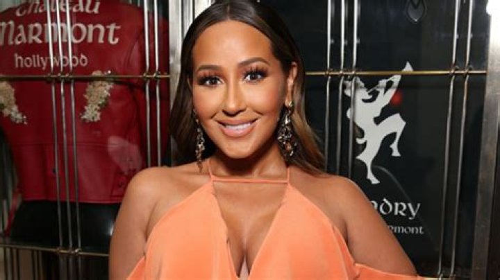 Adrienne Bailon Debuts Hair Makeover After Dying Roots Black – Hollywood Life