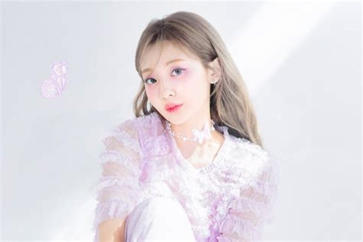 Ahn Ji Young: Facts About Bolbbalgan4 Singer Reportedly Performing At Olympics