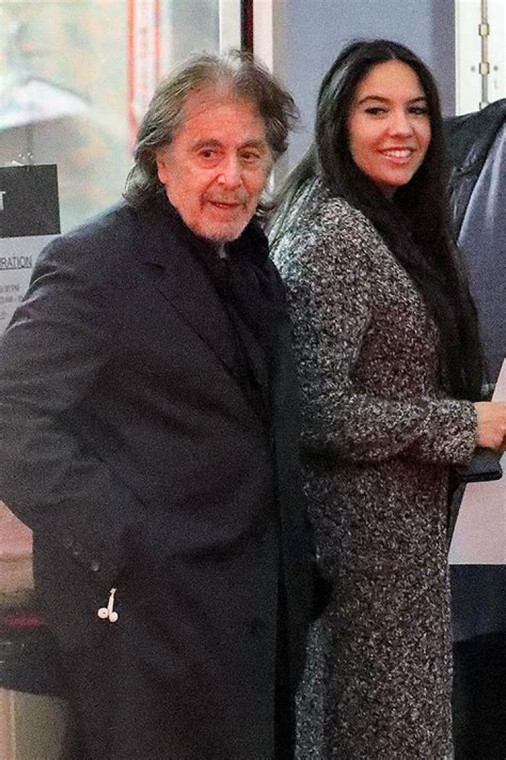 Al Pacino’s Girlfriend Noor Alfallah On Coffee Run: Photos – Hollywood Life