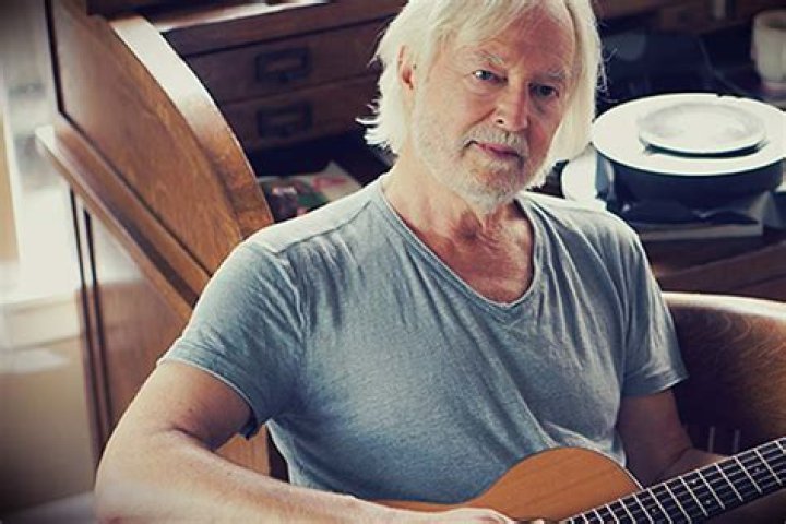 Al Staehely Lets Flow The The ‘Special Time’ Of The ‘70s In His Groovy New Jam ‘Live Like A River’