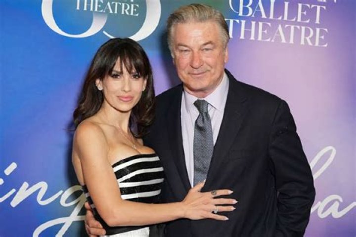 Alec Baldwin’s Wife Hilaria, 35, Reveals She’s Suffered Another Miscarriage 4 Mos. Into Pregnancy
