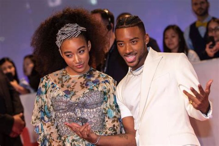 Algee Smith On Connecting With Khalil – Hollywood Life