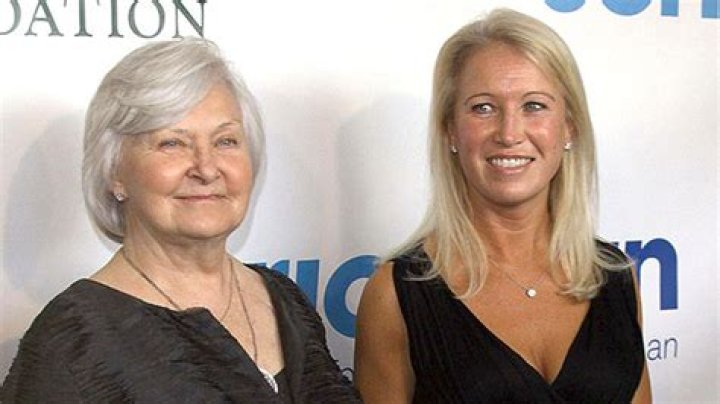 All About Her 3 Daughters With Paul Newman – Hollywood Life