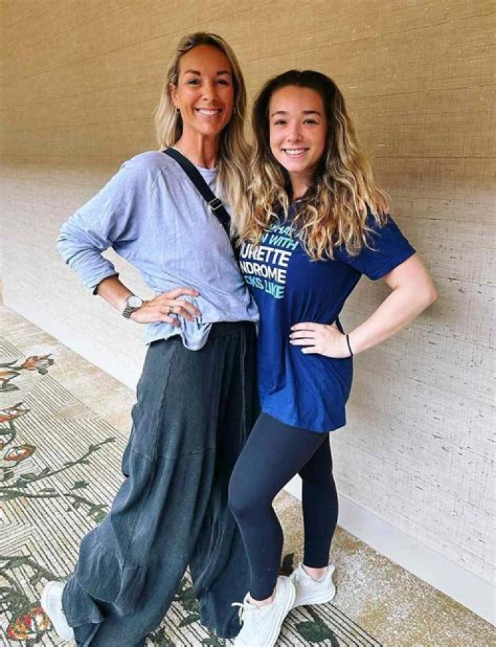 Allyson Wants To Be 'Brown Like Beyonce' and Baylen Is Dragged Around The Stage – Hollywood Life