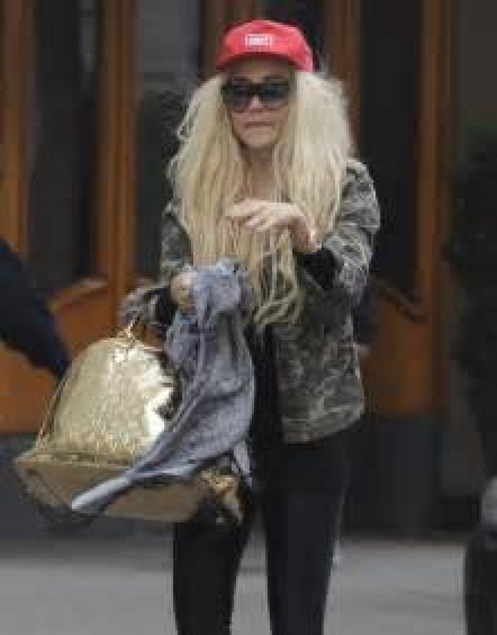 Amanda Bynes’ NYC Apartment — Inside Her Filthy, Empty Home In New York – Hollywood Life