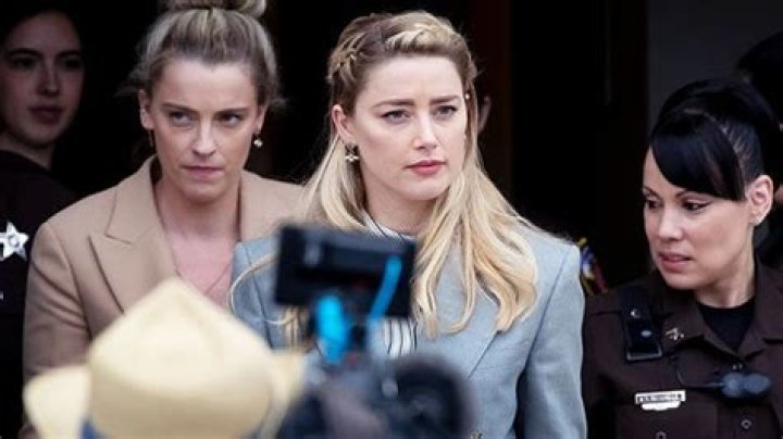 Amber Heard Does Her Own Grocery Shopping In The Hamptons After Losing Johnny Depp Trial