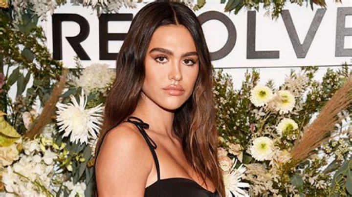 Amelia Hamlin Shows Off Her New Apartment As She Moves To NYC After Scott Disick Split