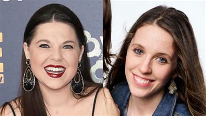Amy Duggar Disses Family By Saying Jill’s ‘Smiling Brighter’ Amid Feud – Hollywood Life