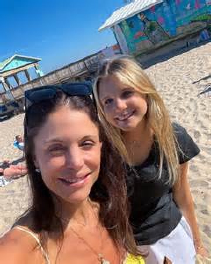 Andy Cohen Reunites With Bikini-Clad Bethenny Frankel After She Dissed Current Season Of ‘RHONY’
