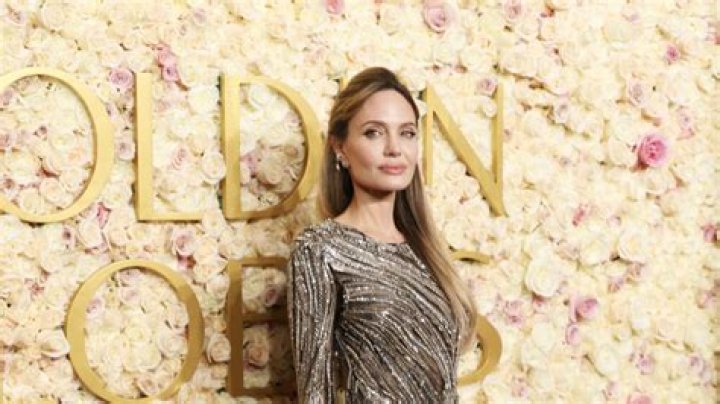 Angelina Jolie Reveals She & Her 6 Kids Are ‘All Locked In’ & Staying Safe During ‘Frightening’ Coronavirus