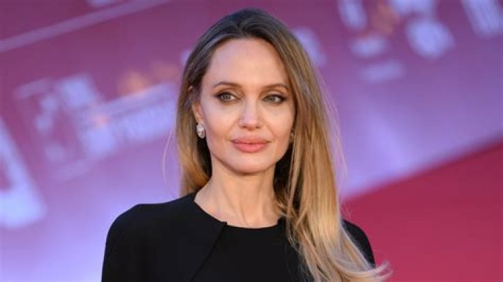 Angelina Jolie Shares Heartbreaking Post About Little Girl’s ‘Special Stone’: ‘It Was Shrapnel’
