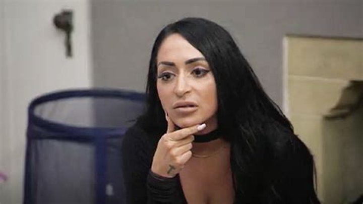 Angelina Pivarnick Regrets Leaving ‘Jersey Shore’ — Podcast Interview – Hollywood Life