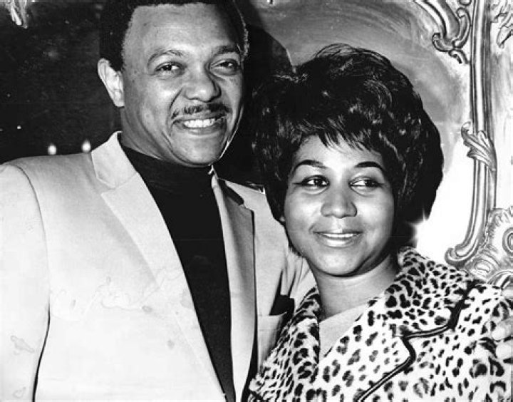 Aretha Franklin’s Husband Ted Surprises Her – Hollywood Life
