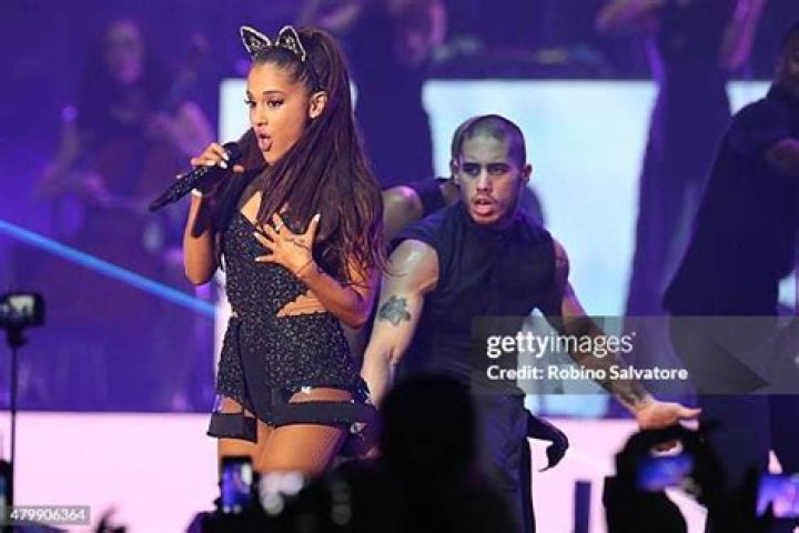 Ariana Grande & Ricky Alvarez: His Romantic Moves Won Her Over
