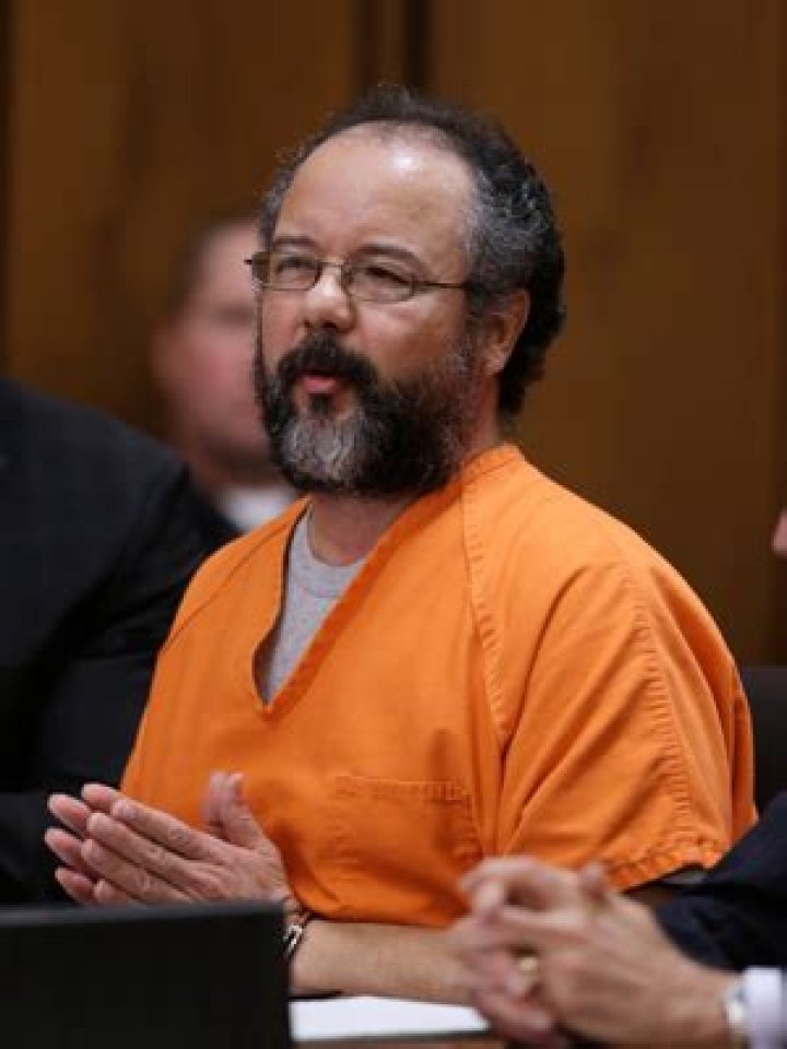 Ariel Castro’s Kidnapping Survivors — Pics