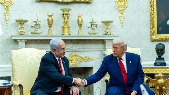 Ariel Winter, 21, Rings In 2020 Bikini Clad At The Beach After Seeming To Find New Love