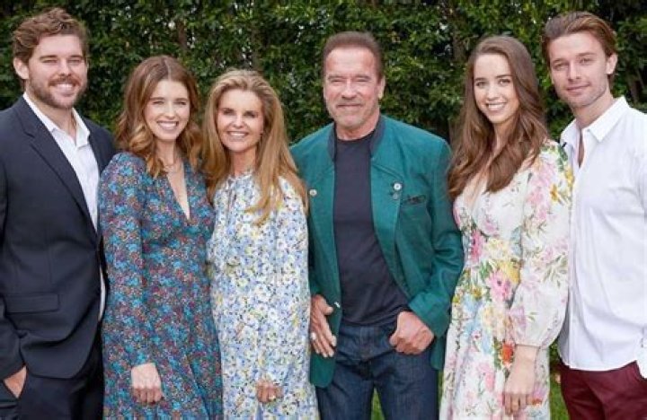 Arnold Schwarzenegger & More – Hollywood Life