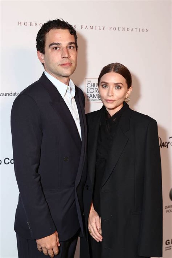 Ashley Olsen Celebrates 36th Birthday With Boyfriend Louis Eisner – Hollywood Life