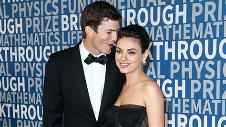 Ashton Kutcher Definitely Approves – Hollywood Life
