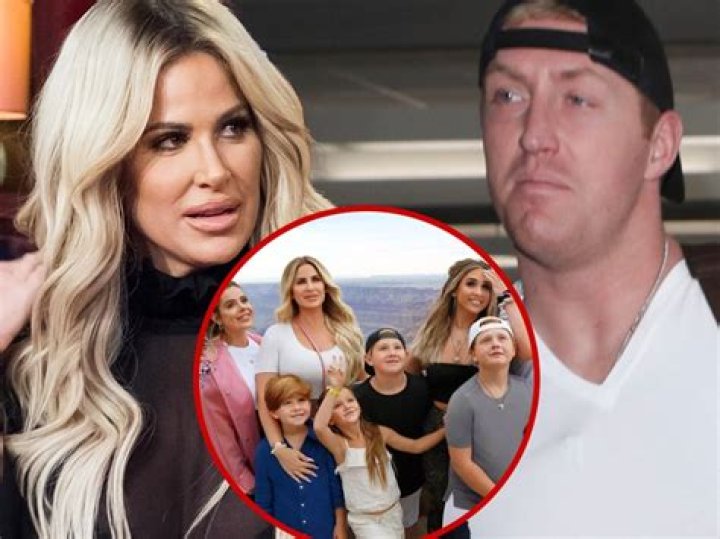 Atlanta Housewife Kim Zolciak Engaged To Her Baby Daddy Kroy Biermann!