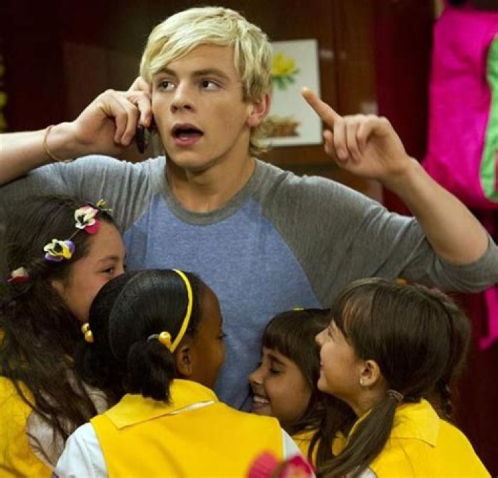‘Austin & Ally’ Season Premiere Spoiler — Ross Lynch Talks ‘The Note’ – Hollywood Life