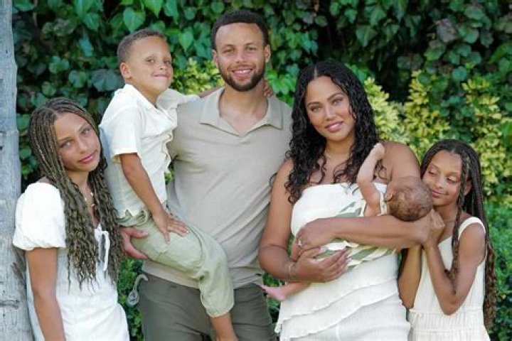 Ayesha Curry Sunbathes In A Bikini & Snuggles Up To Steph Curry In Sweet New Vacation Pics