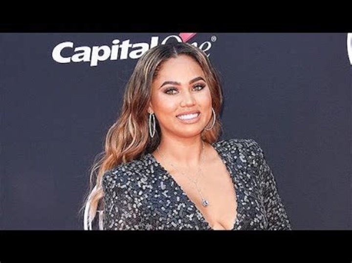 Ayesha Curry: What She Eats In A Day (Carbs & Wine!) For Her Gorgeous Figure