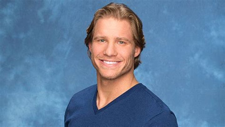 ‘Bachelorette’ Alum Clint Arlis Dead: Kaitlyn Bristowe’s Ex Dies At 34