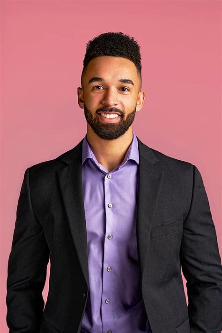 Bartise Bowden Debuts New Girlfriend Cait Vanderberry: Video – Hollywood Life