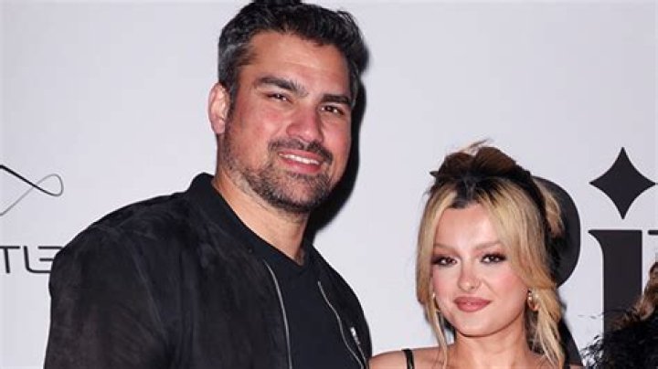 Bebe Rexha & Keyan Safyari Split After His Text About Her Weight – Hollywood Life
