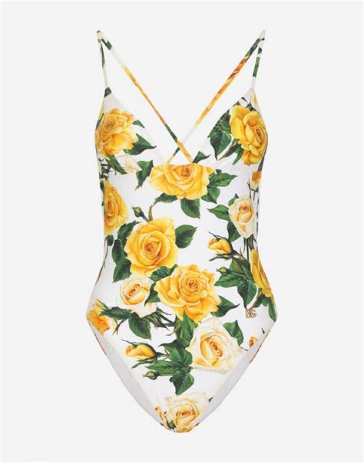 Bella Thorne Rocks A Plunging Yellow Swimsuit & Necklace Dedicated To Fiance Ben Mascolo