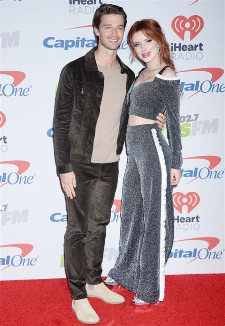 Bella Thorne’s Hottest 2017 Romances: PICS