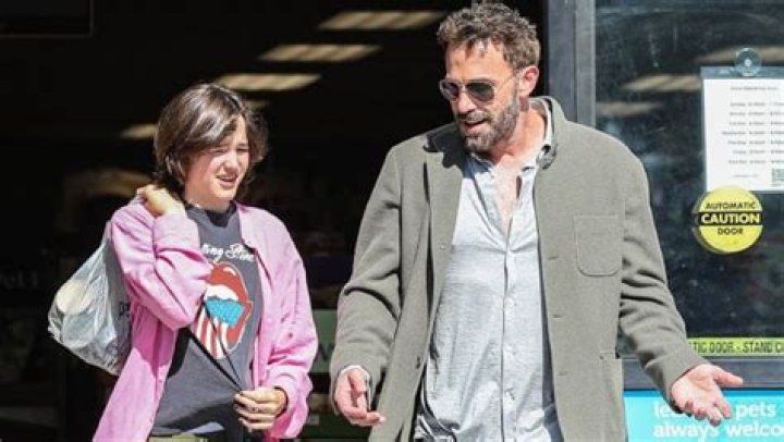 Ben Affleck & Daughter Seraphina, 13, Seen Shopping At Petco On Halloween Weekend: Photos