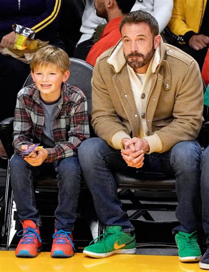Ben Affleck & Son Samuel Bond At A Celtics Basketball Game: Photos – Hollywood Life