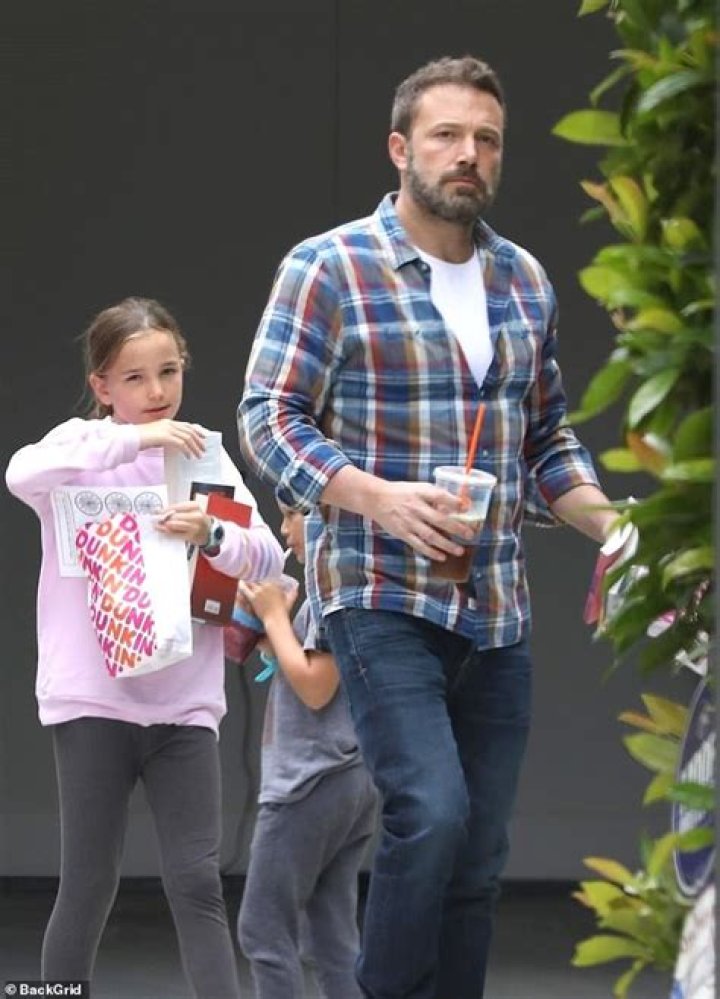 Ben Affleck Treats Daughter Seraphina, 14, To Sweet Solo Lunch Date: Photo