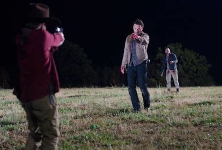 Best ‘Walking Dead’ Moments Before 100 Episodes — Pics & Gifs – Hollywood Life