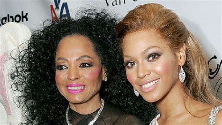 Beyonce Sings ‘Happy Birthday’ To Diana Ross At Her 75th Bday Party – Hollywood Life