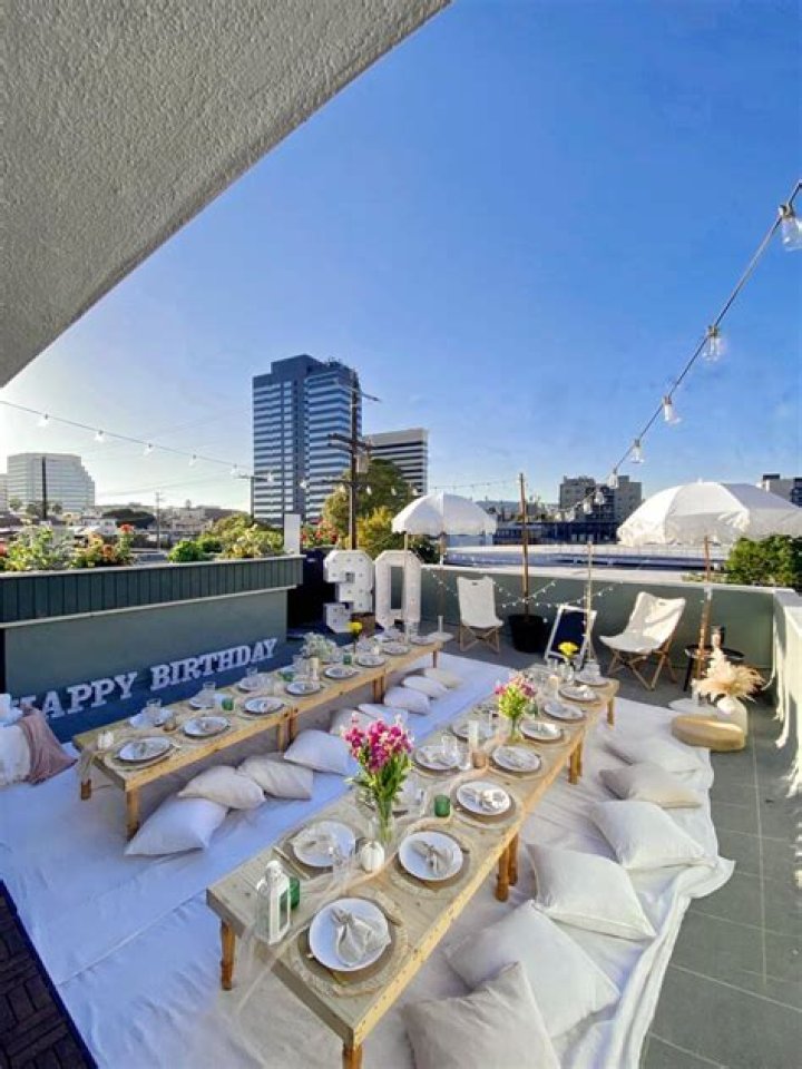 BF Luke Benward Holds Home Rooftop Picnic – Hollywood Life