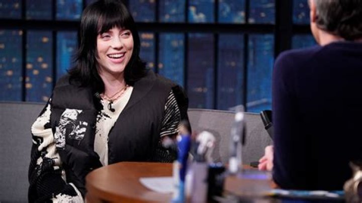 Billie Eilish Crushes on Daniel Craig In Interview With Seth Meyers – Hollywood Life