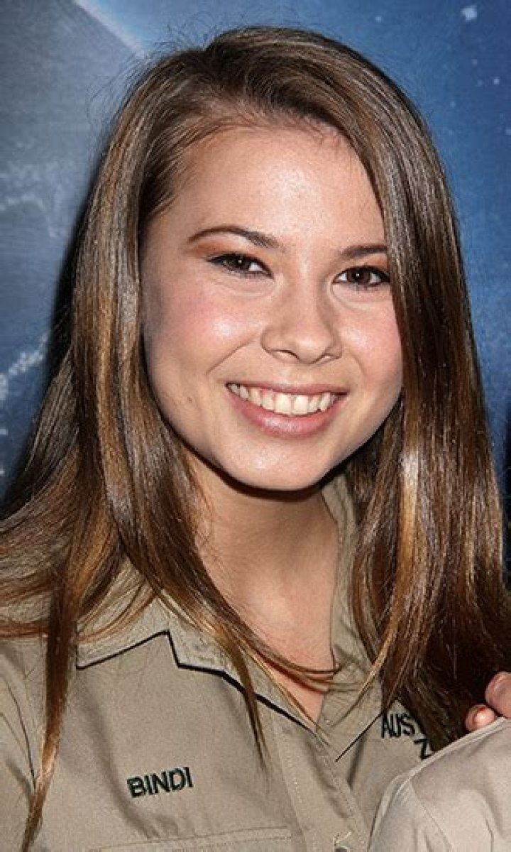 Bindi Irwin Celebrity Profile – Hollywood Life