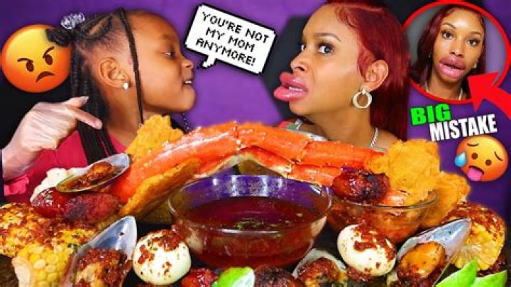 Blac Chyna Plays Gross Toothbrush Prank On Kylie Jenner While Visiting Her House